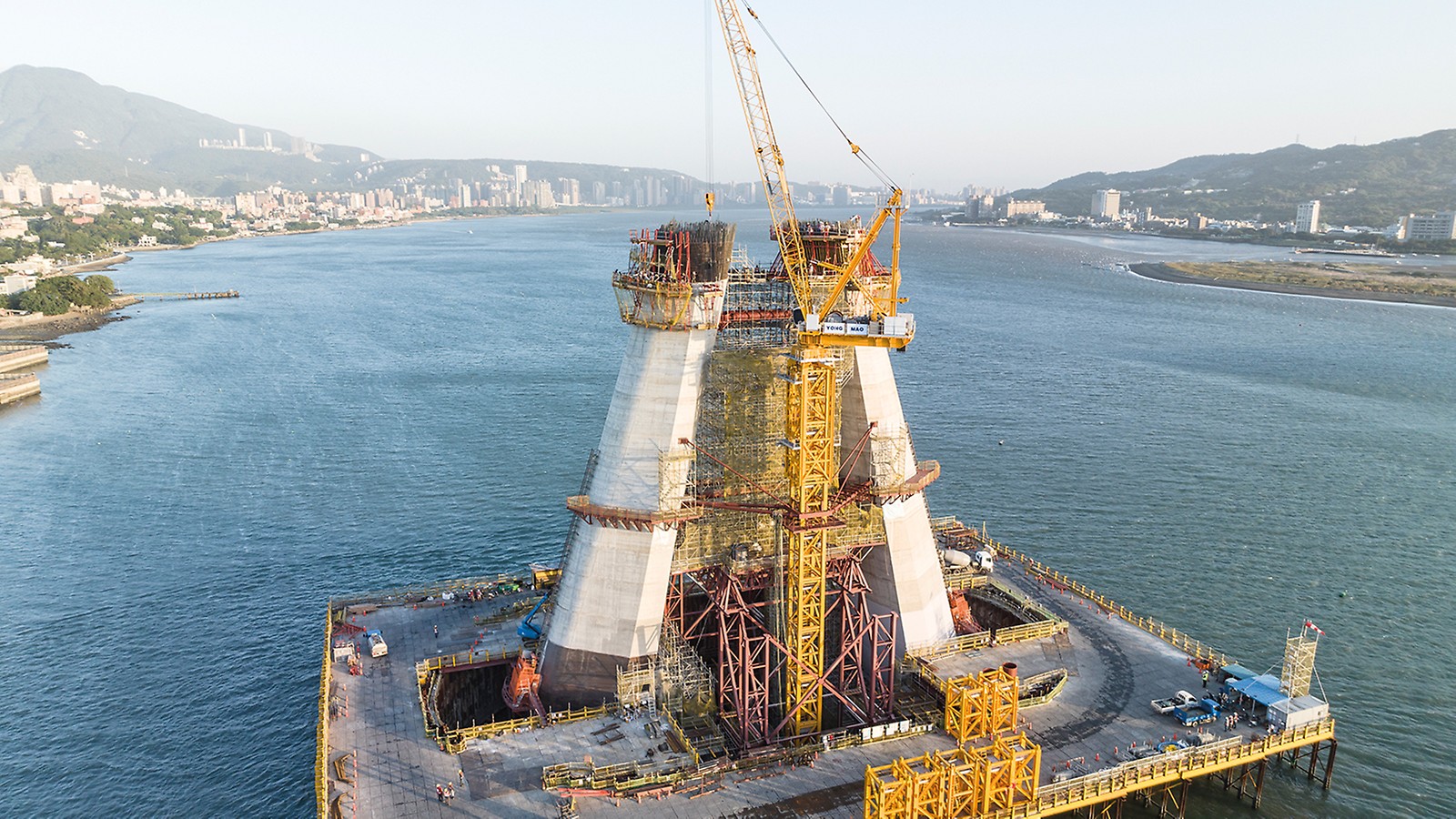 Futuristic Danjiang Bridge Set to Open in 2026
