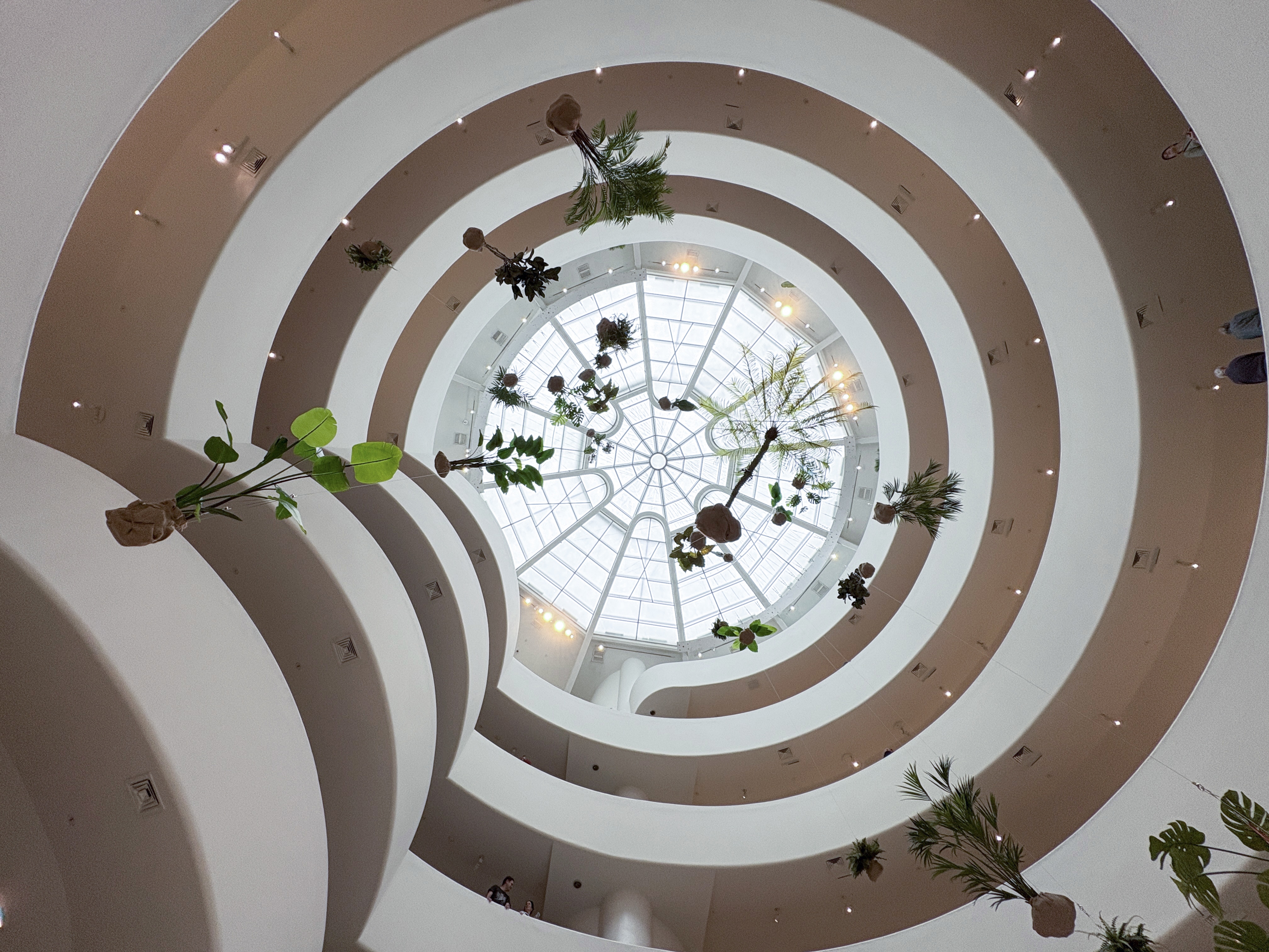 4 Iconic Frank Lloyd Wright Designs