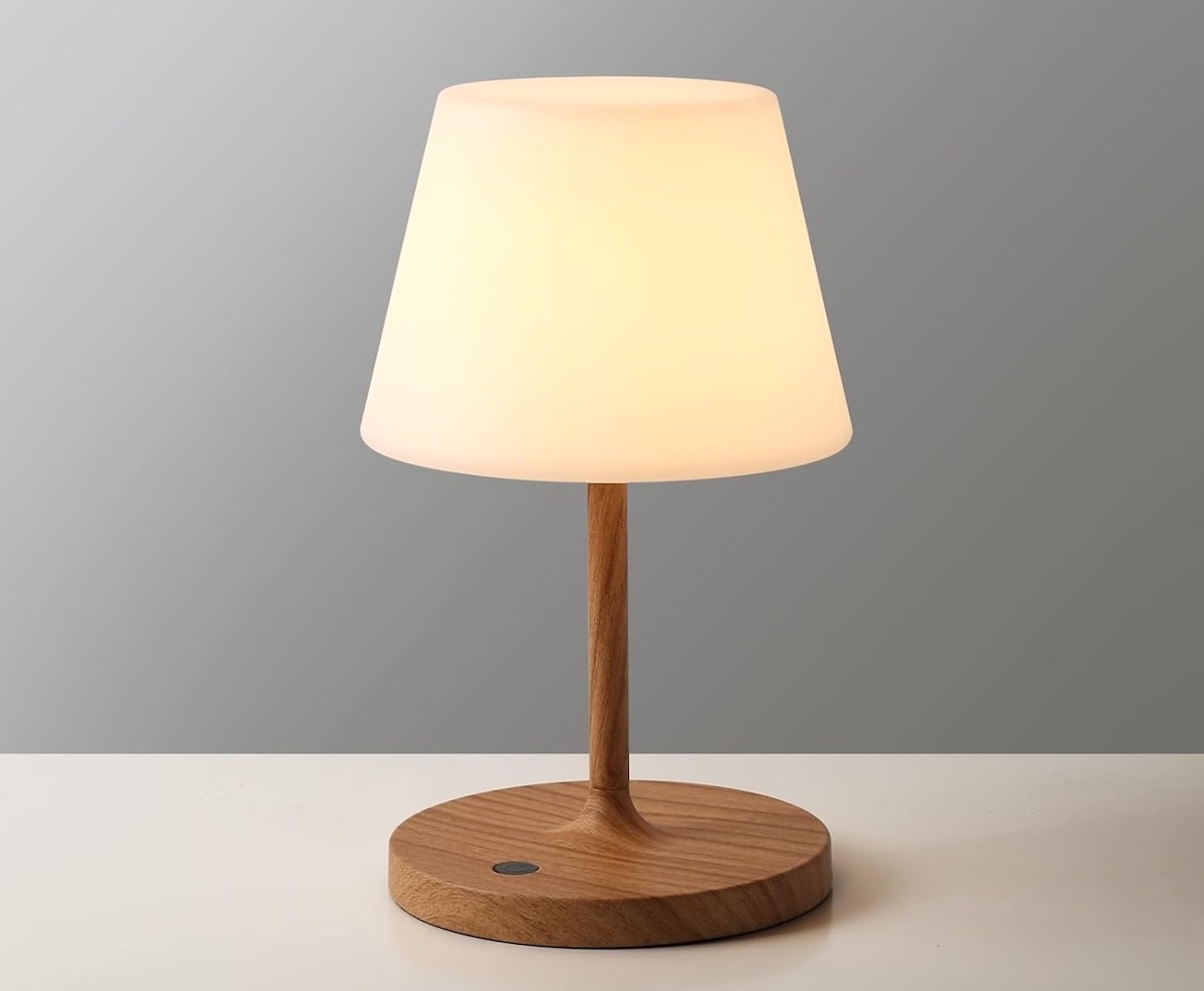 Amazon Tiny Shower Lamp