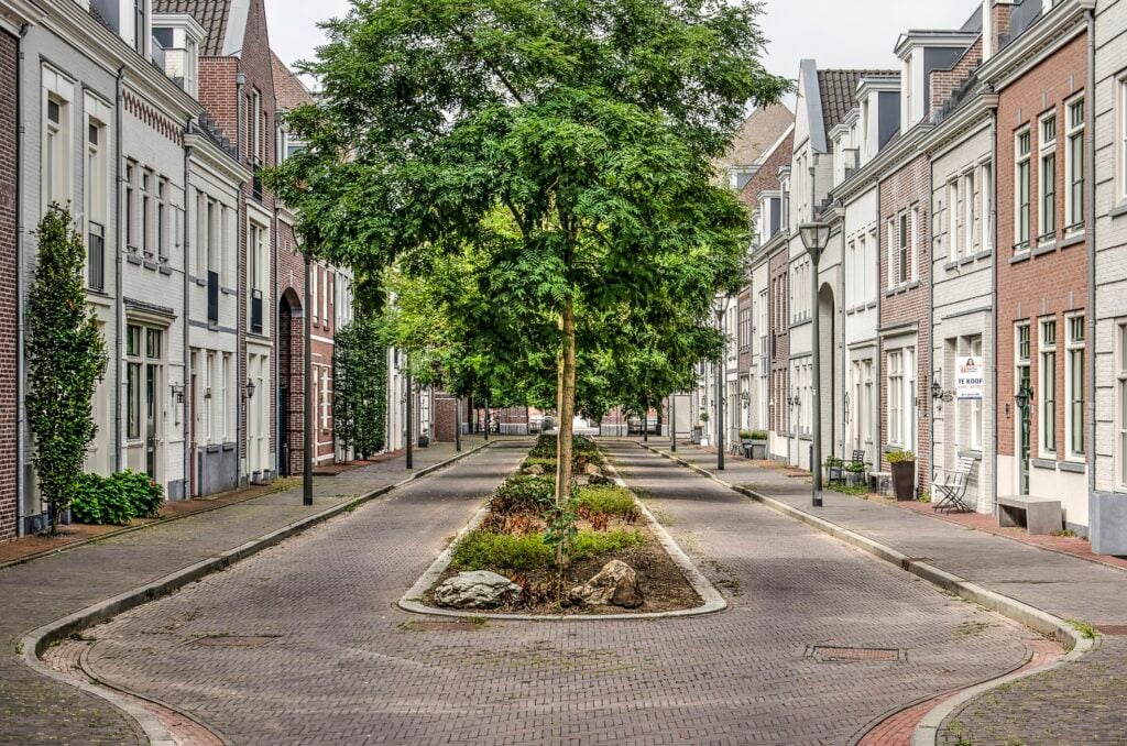 NEW TOWNS BUILT TO LOOK CENTURIES OLD — AND IT WORKS